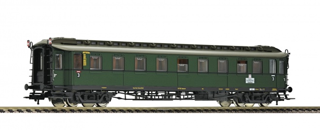 Passenger Car 3rd Class type C4u (pr08) With tail end indicators<br /><a href='images/pictures/Fleischmann/Fleischmann-568304.jpg' target='_blank'>Full size image</a>